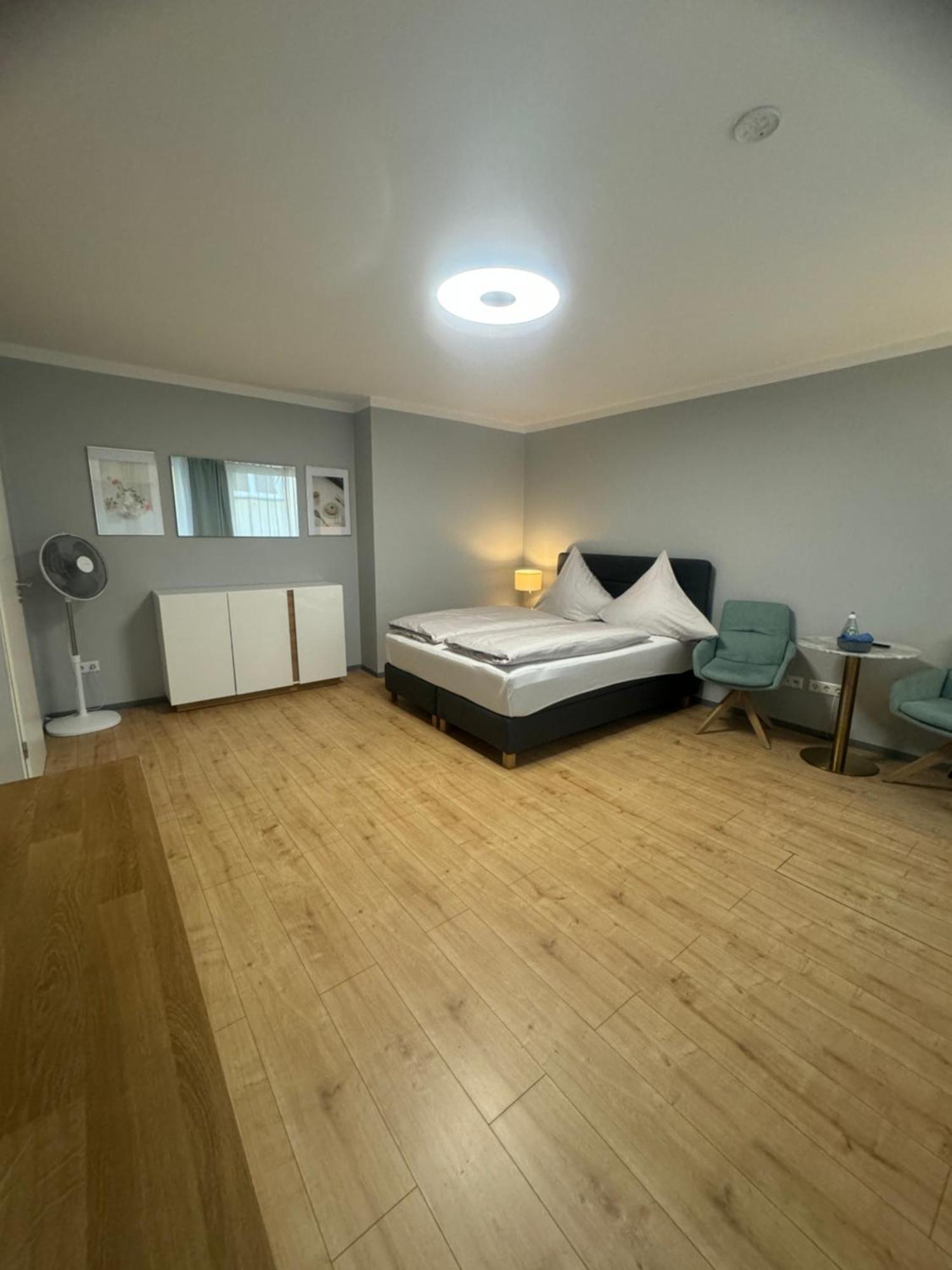 City Apartment Am Hauptbahnhof N3 Neurenberg Buitenkant foto